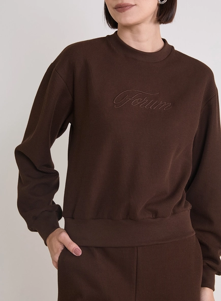 Blusão Amplo Feminino Com Bordado