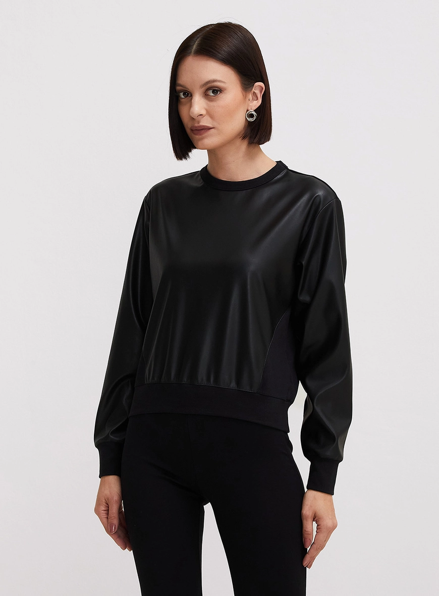 Blusão Feminino Com Couro Sintético Preto