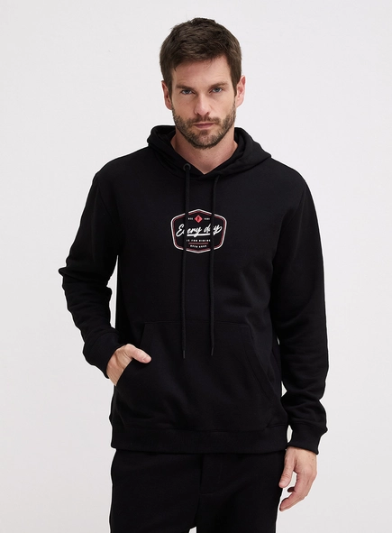 Blusão Masculino Com Capuz Com Detalhe