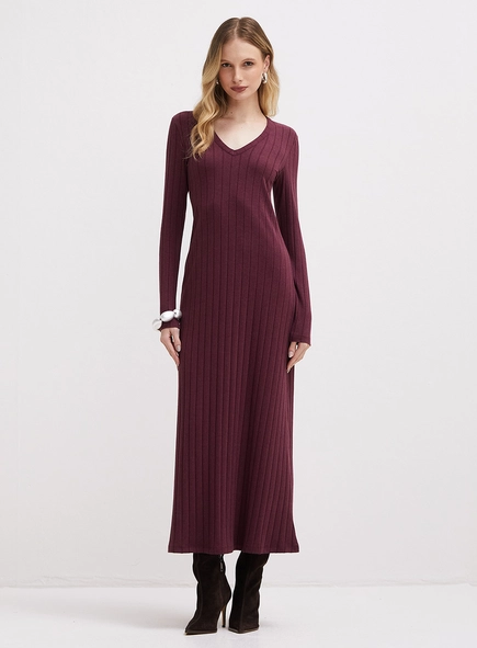 Vestido Midi Solto Canelado De Manga Longa