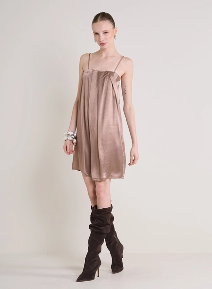 Vestido Curto Com Pregas Acetinado