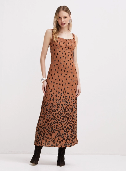 Vestido Midi Amplo Animal Print Geo