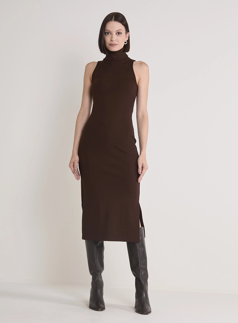 Vestido Midi Justo Canelado Gola Alta Marrom 4