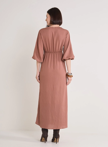 Vestido Longo Amplo Com Decote V E Amarração