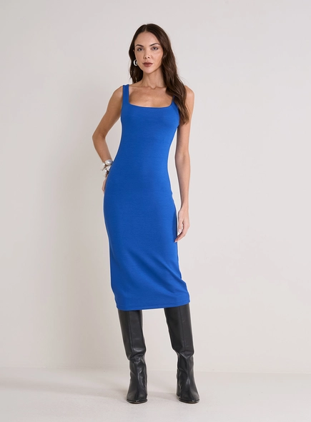 Vestido Midi Justo
