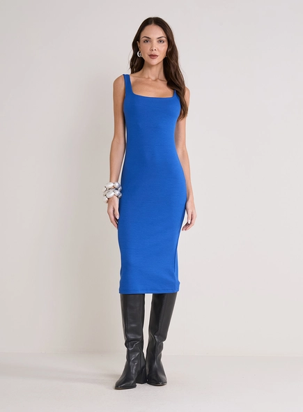 Vestido Midi Justo