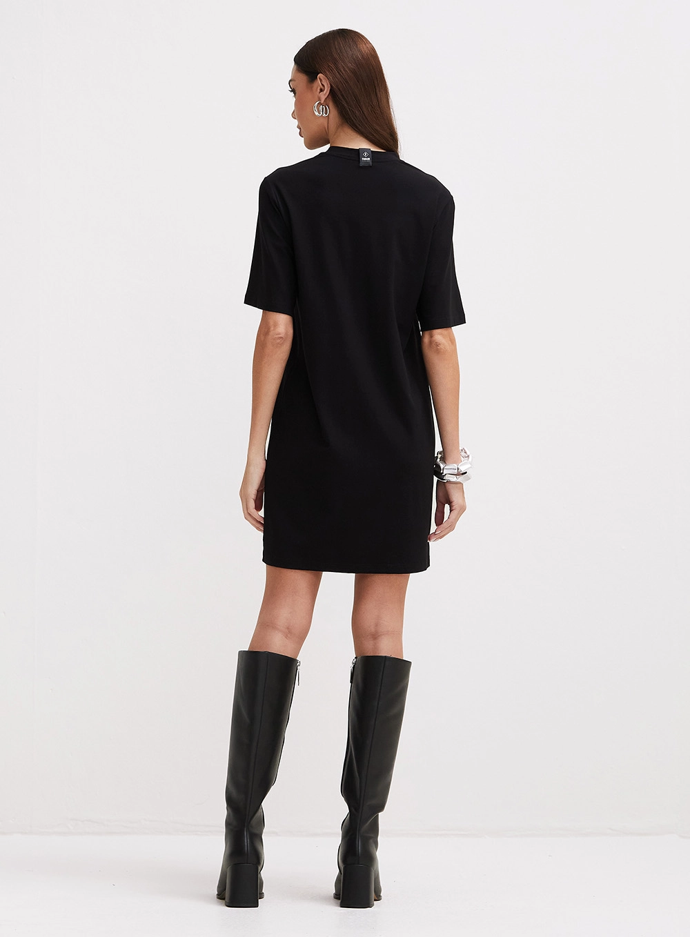 Vestido Curto T-dress Oversized Preto 2