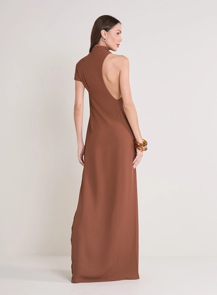 Vestido Longo Assimétrico Gola Alta