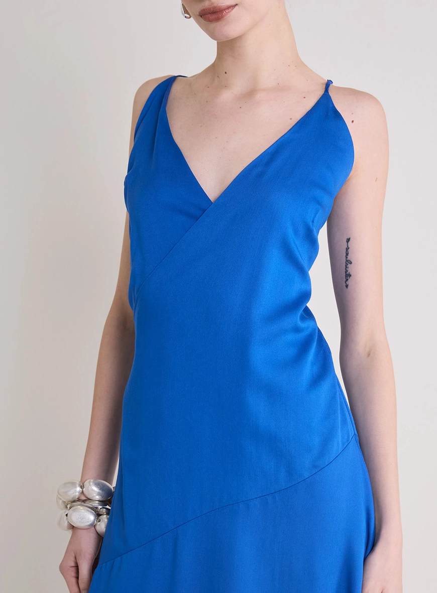 Vestido Midi Assimétrico Decote Transpassado Azul