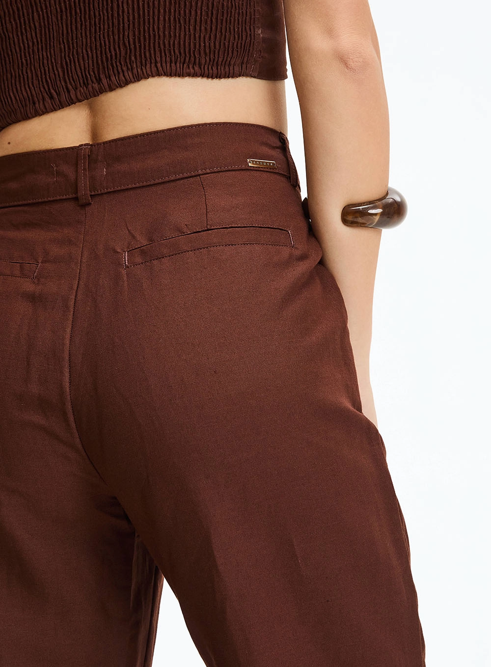 Calça Alfaiataria Cenoura Marrom 3