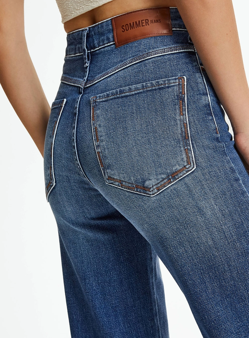 Calça Jeans Reta Slim Lavagem Média Índigo 3