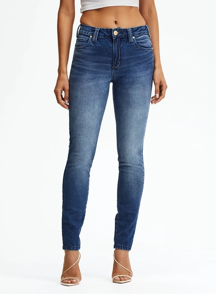 Calça Jeans Skinny Cintura Média