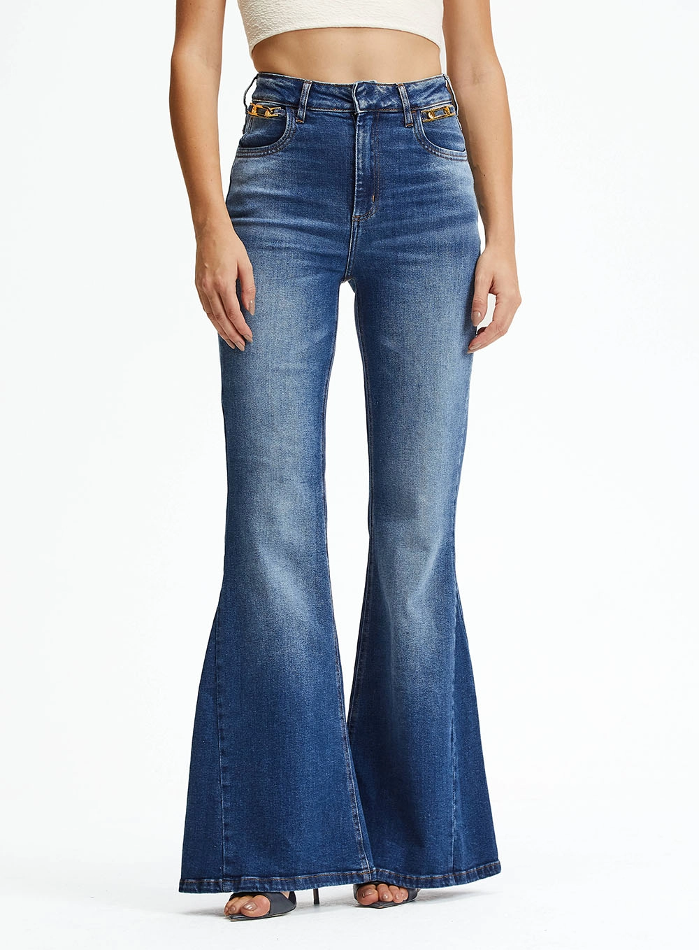 Calça Jeans Flare Lavagem Média Estonada Índigo 2
