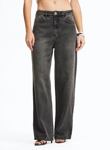 Calça Jeans Baggy Efeito Vintage