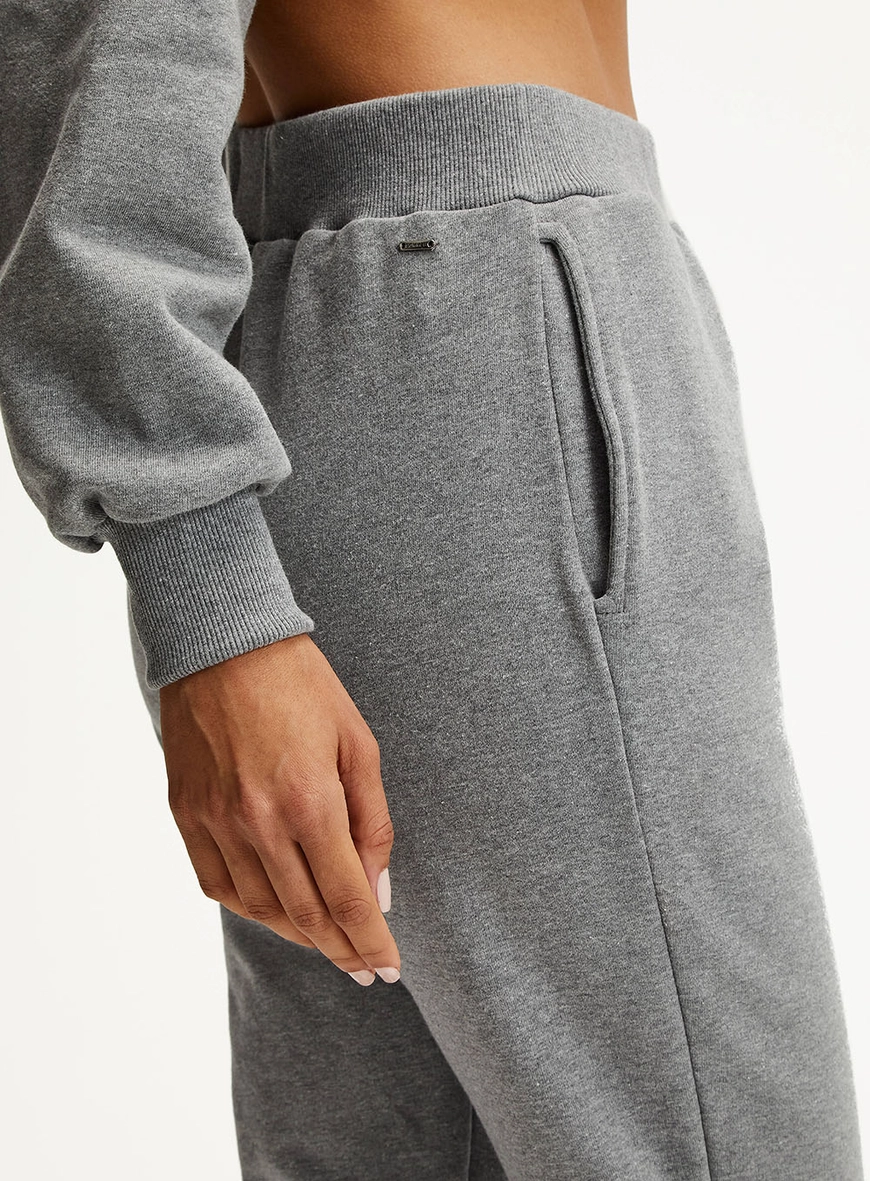 Calça Moletom Feminina Jogger Cinza 3