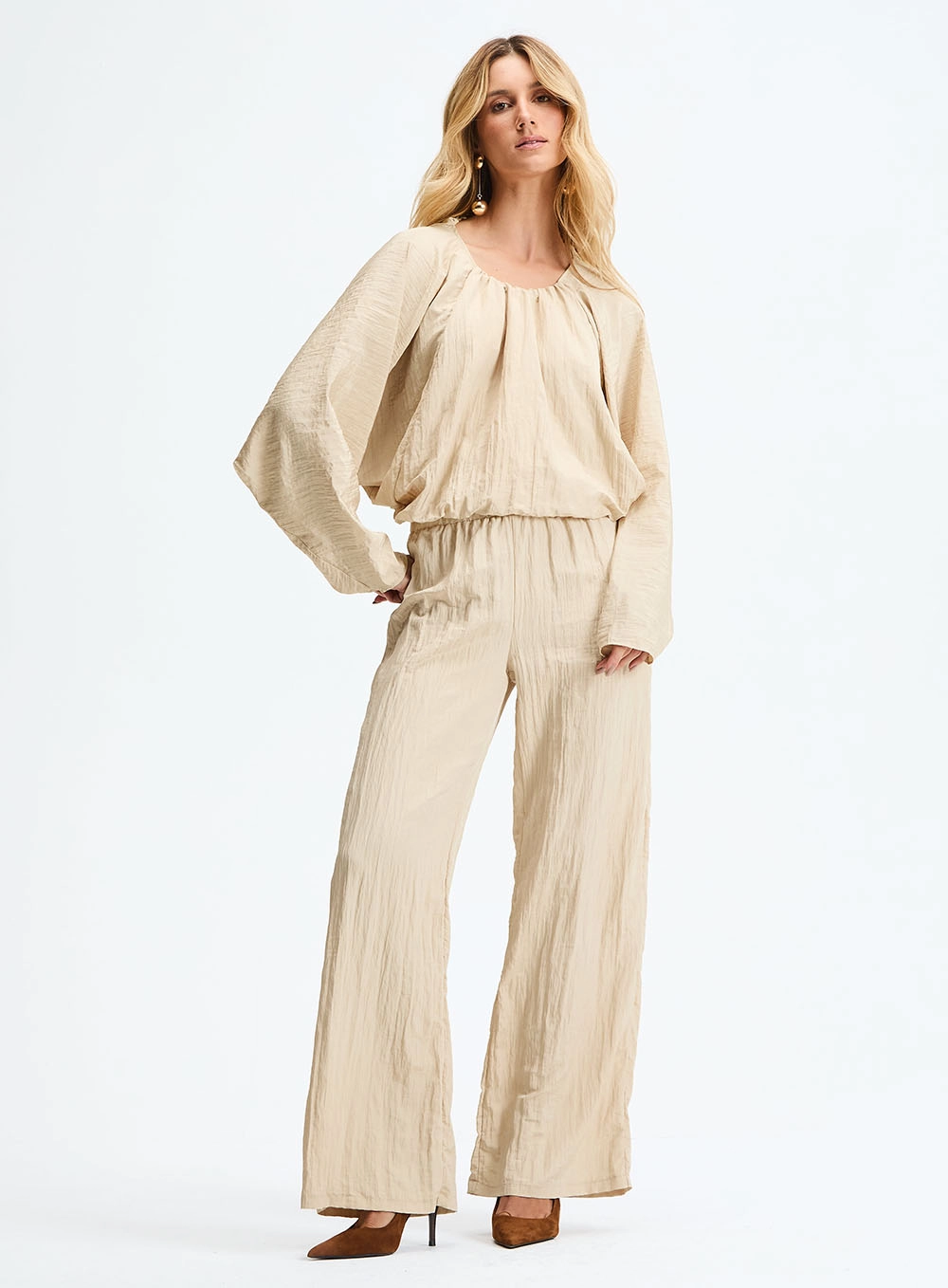 Calça Pantalona Com Textura Bege 1