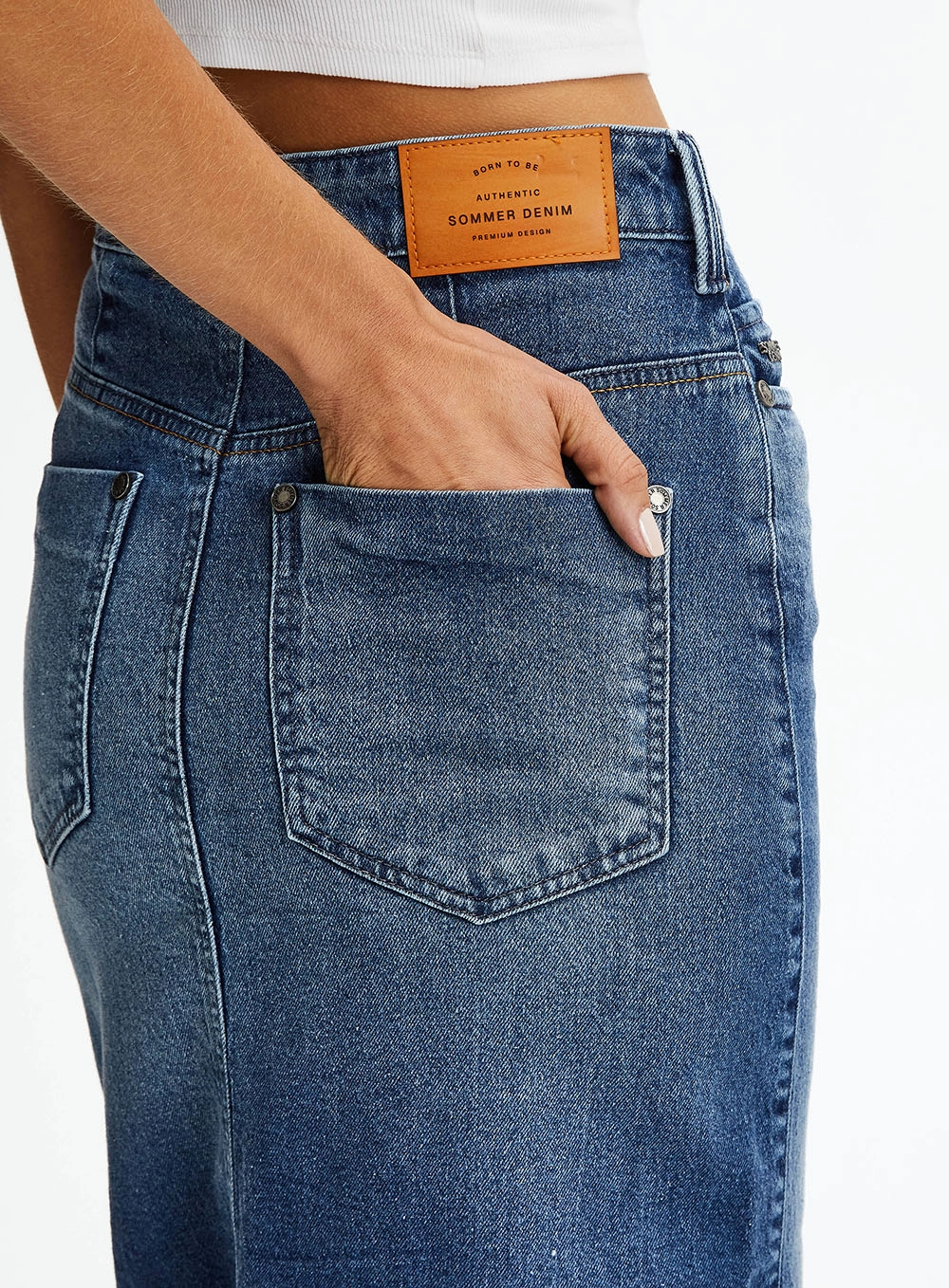 Saia Jeans Midi Fenda Frontal Índigo 3