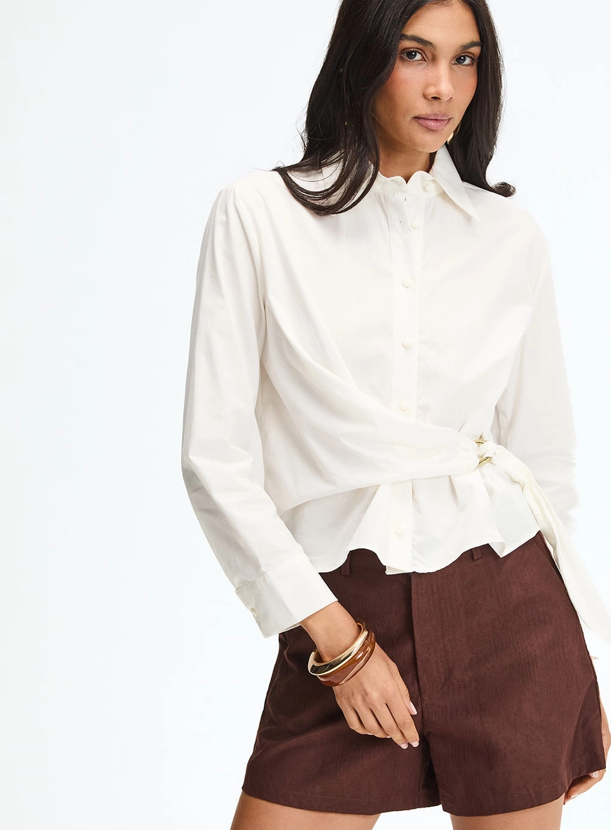 Camisa Feminina Alfaiataria Transpasse Off Shell 3