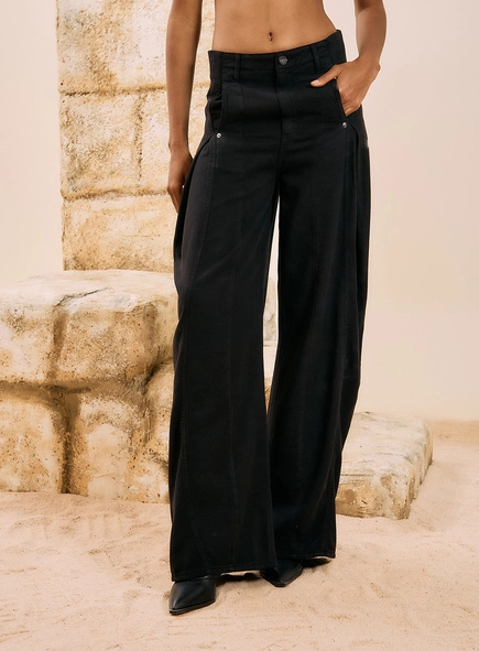 Calça Wide Leg Sarja