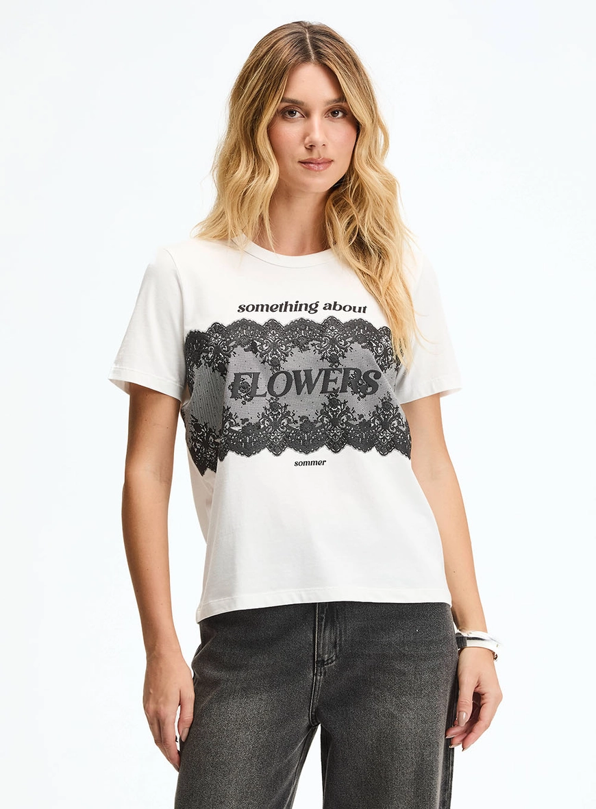 Camiseta Comfort Estampada Feminina Off Shell 1