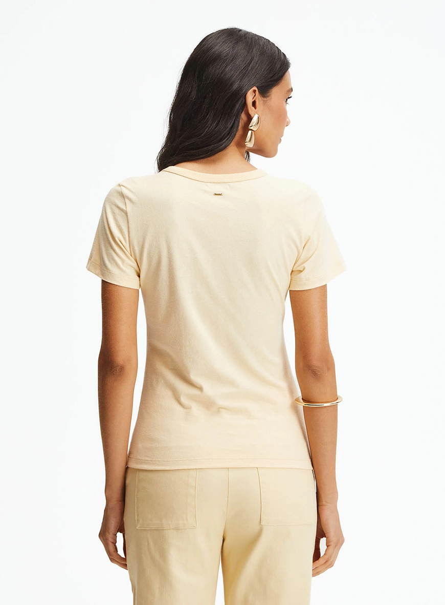 Camiseta Slim Estampada Com Aplicação Bege 4