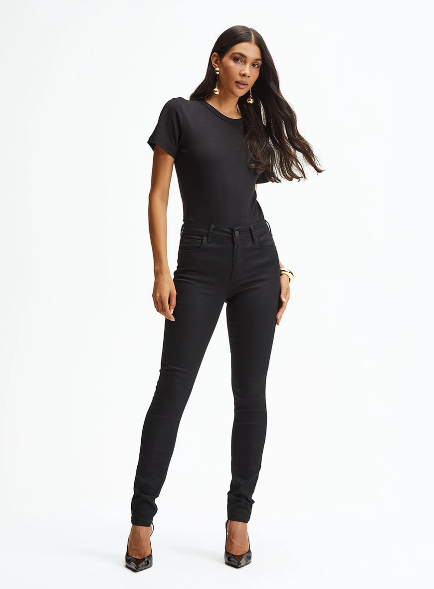 Camiseta Slim Básica Preto 4