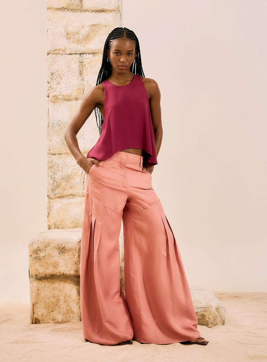 Calça Pantalona Com Pregas Estruturadas Rosa 1