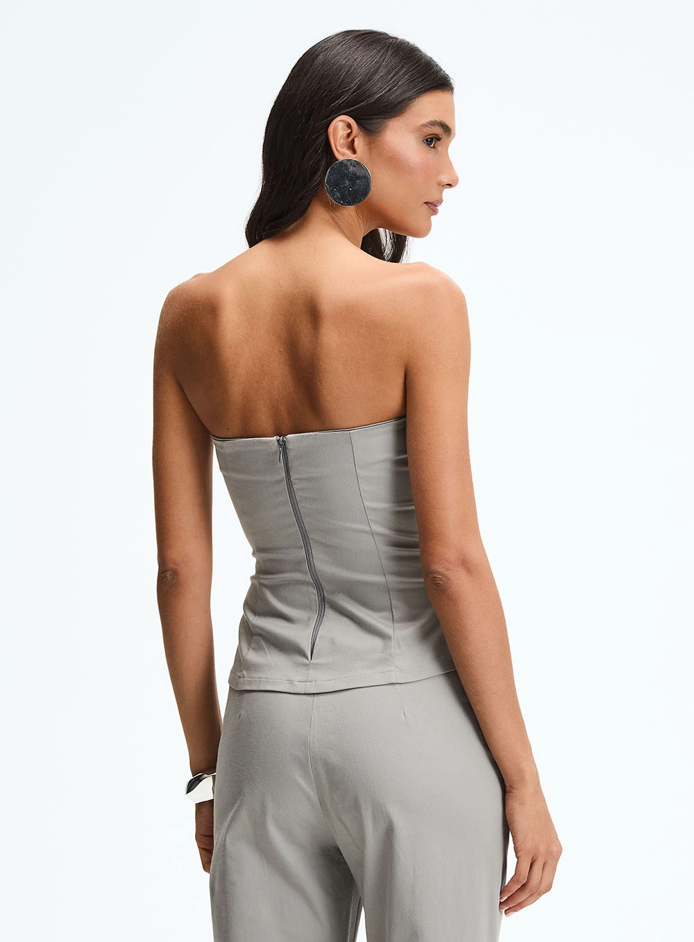 Blusa Tomara Que Caia Com Abertura Frontal Cinza 4