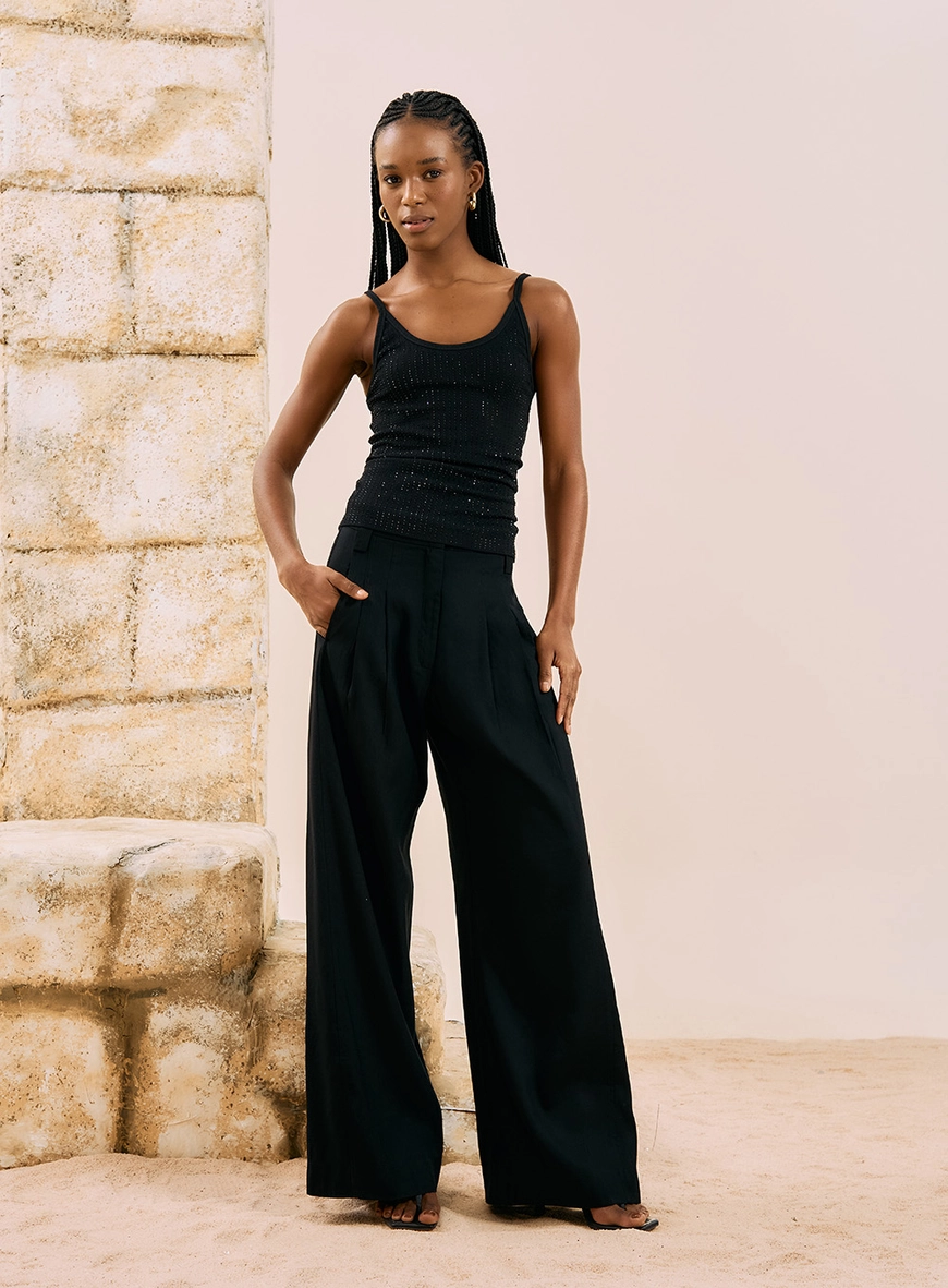 Calça Pantalona Alfaiataria Com Pregas Preto 4