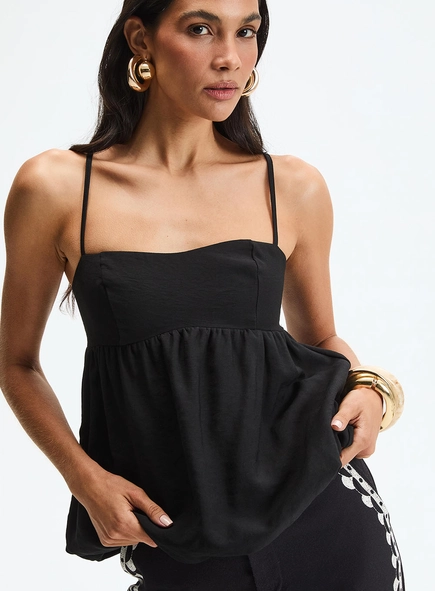 Blusa Balonê Com Alças Finas