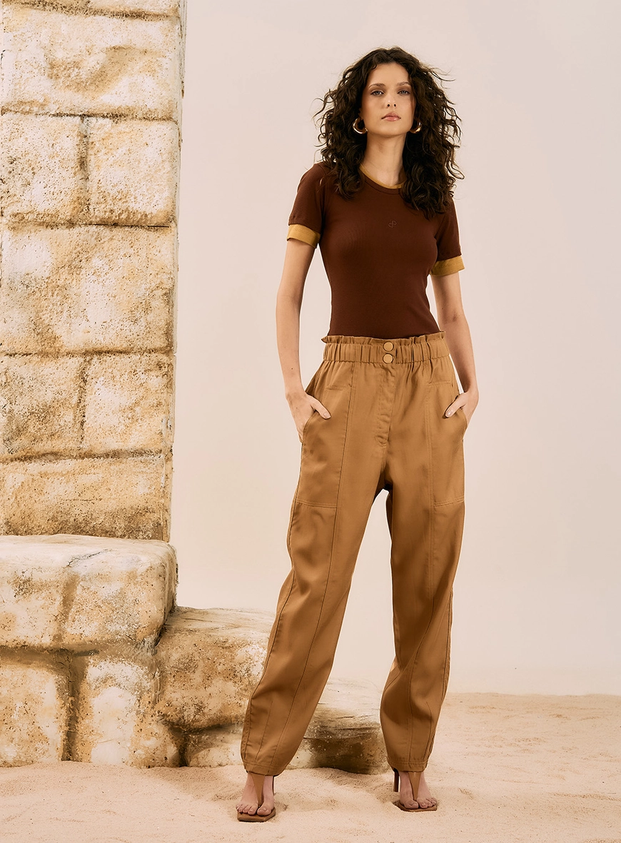 Calça Baggy Clochard Bege 1
