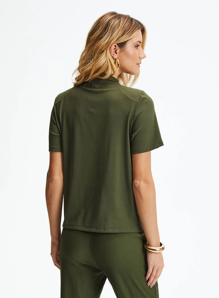Blusa Comfort Com Gola Alta