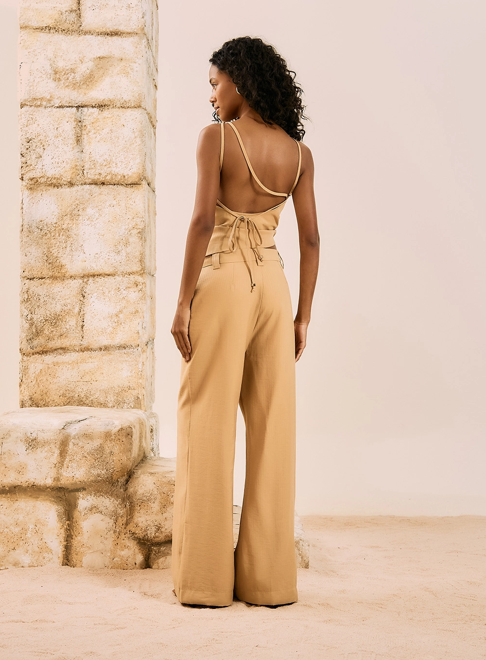 Calça Wide Leg Risca De Giz Amarelo 2