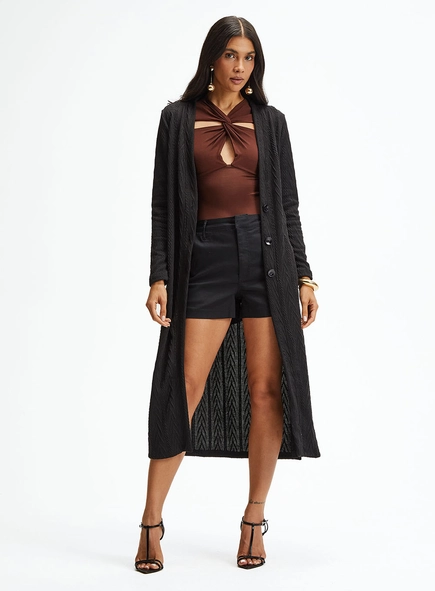 Blusa Slim Manga Longa Detalhe Frontal