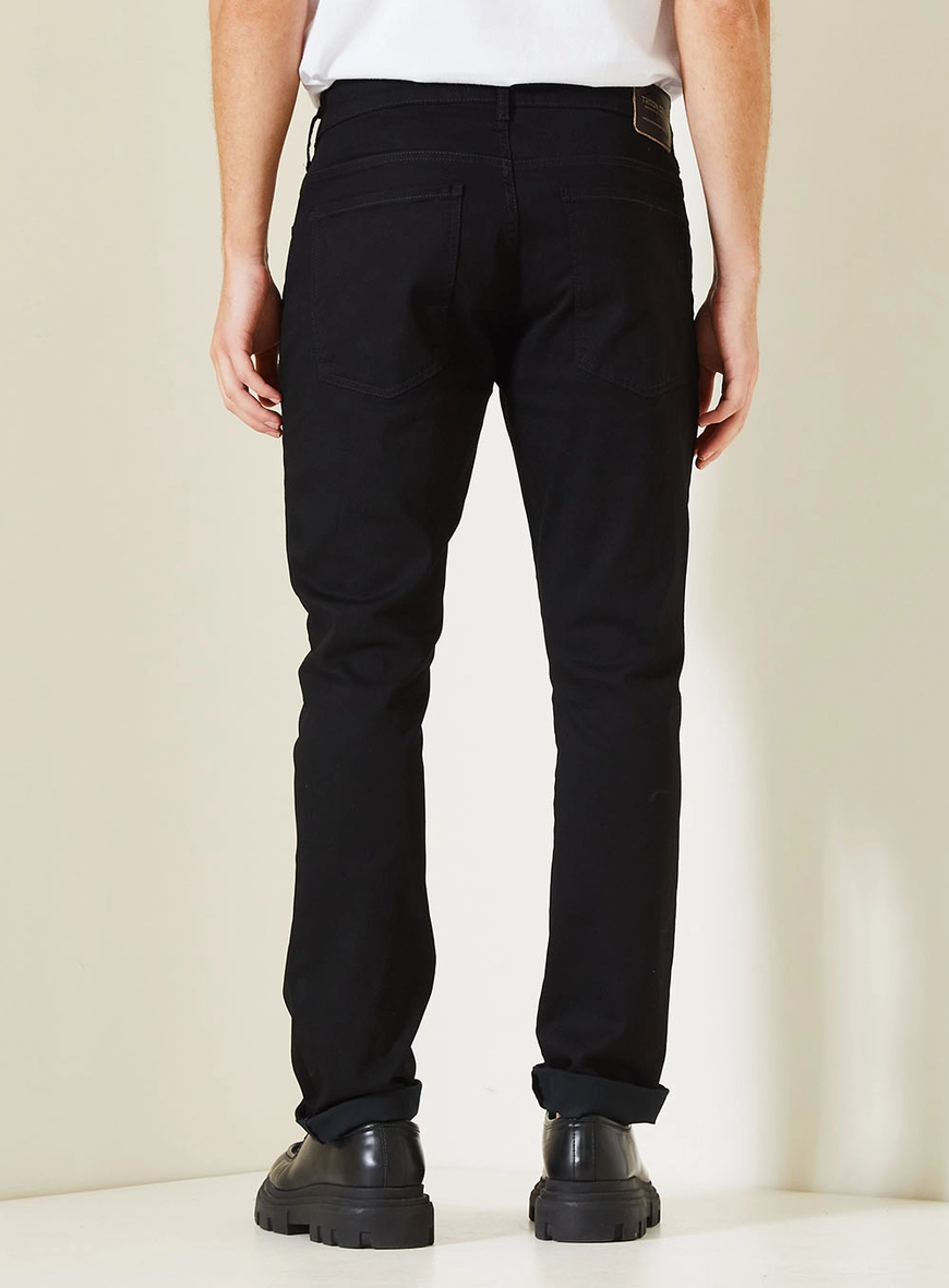 Calça Jeans Masculina Gilson Com Cintura Média Indigo Preto 4