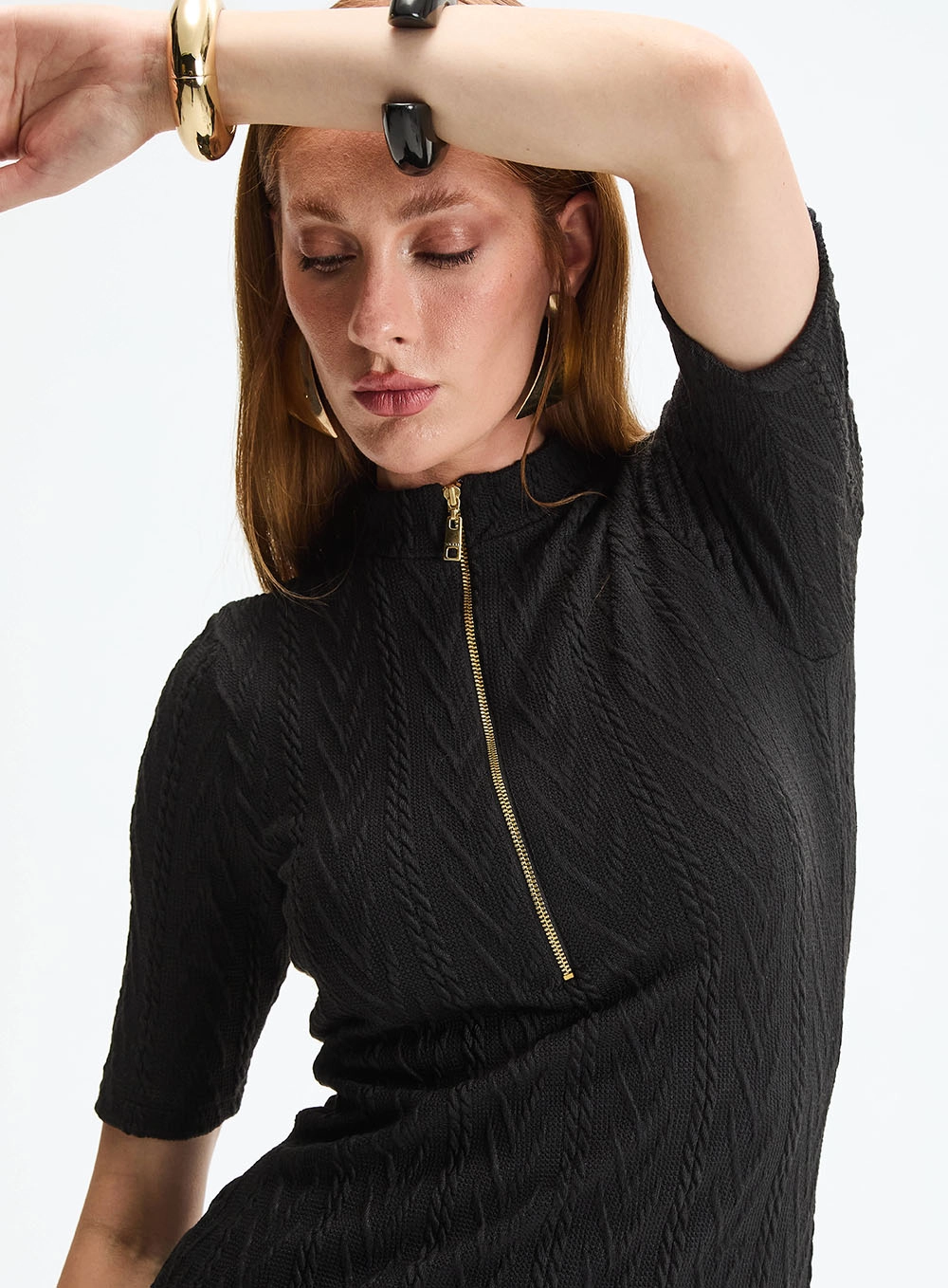 Vestido Longo Slim Gola Alta Com Zíper Preto 3