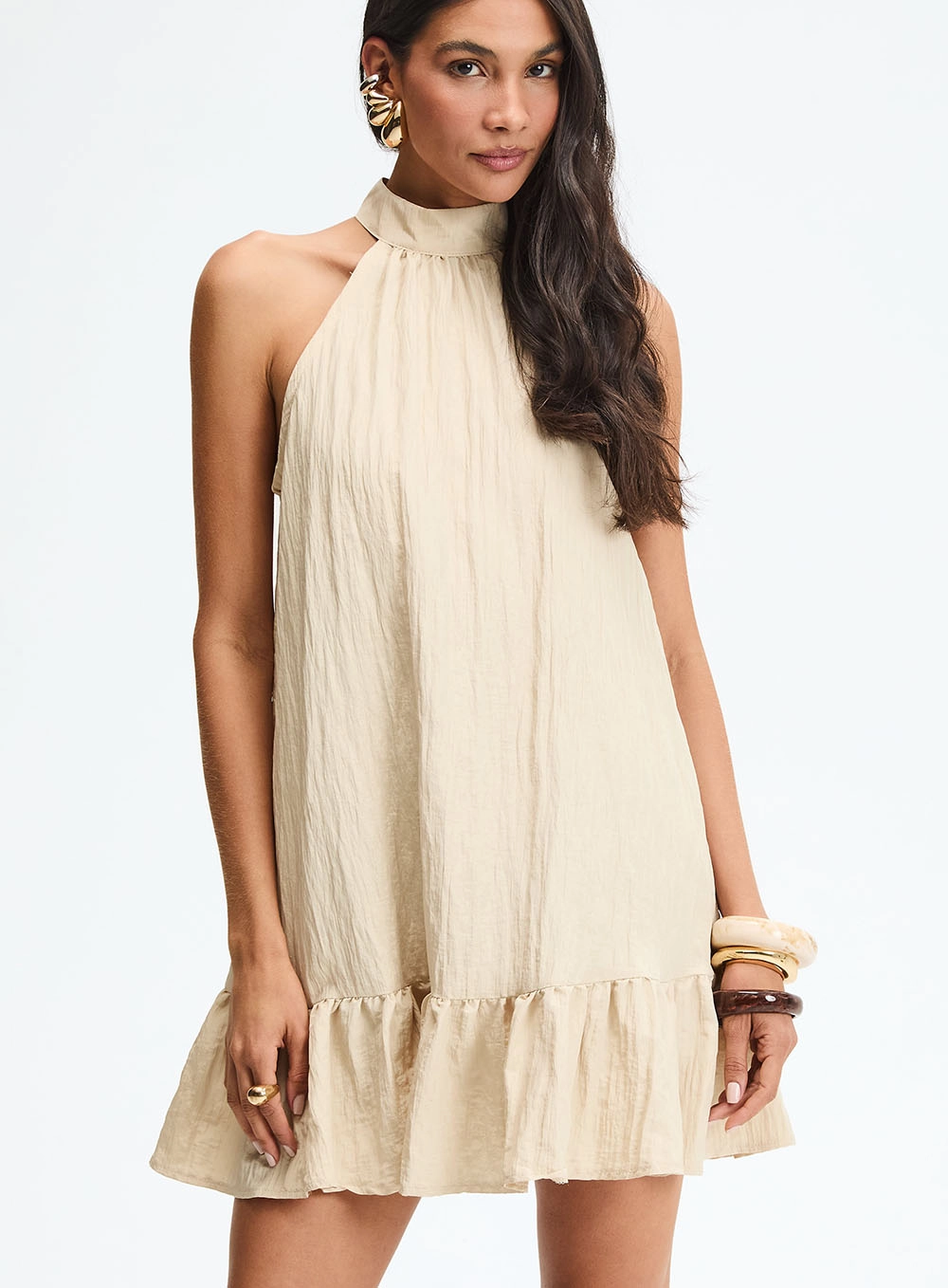 Vestido Curto Godê Com Cava Americana Bege 3