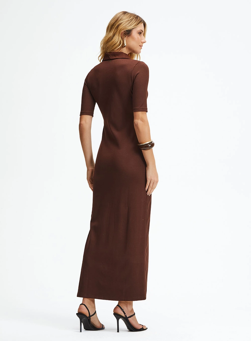 Vestido Midi Slim Polo Com Fenda Lateral Marrom 4