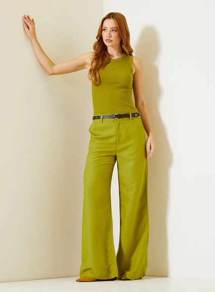 Calça Feminina Pantalona Com Bolsos Faca