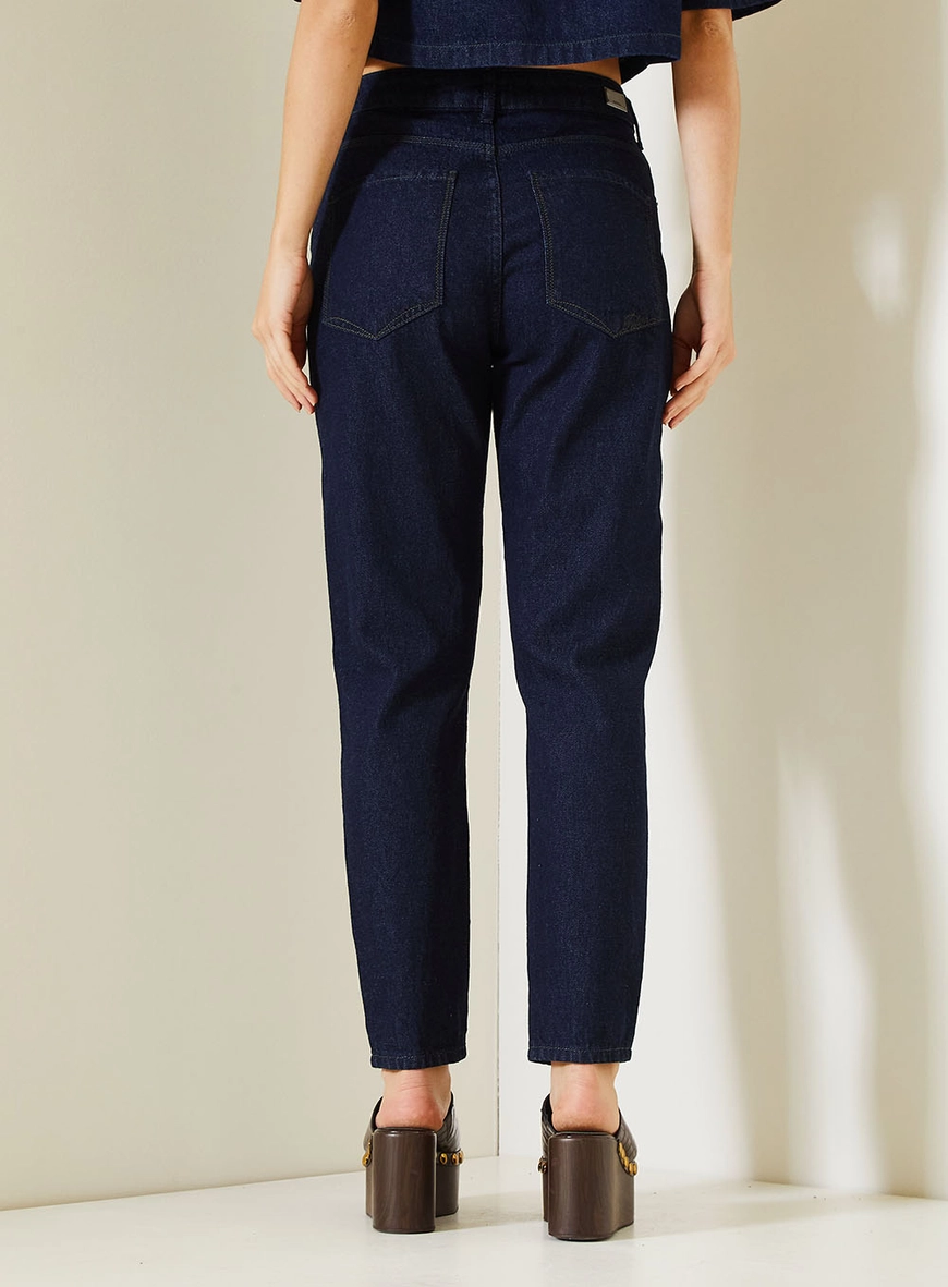 Calça Jeans Feminina Ayla Com Cintura Alta Índigo 4
