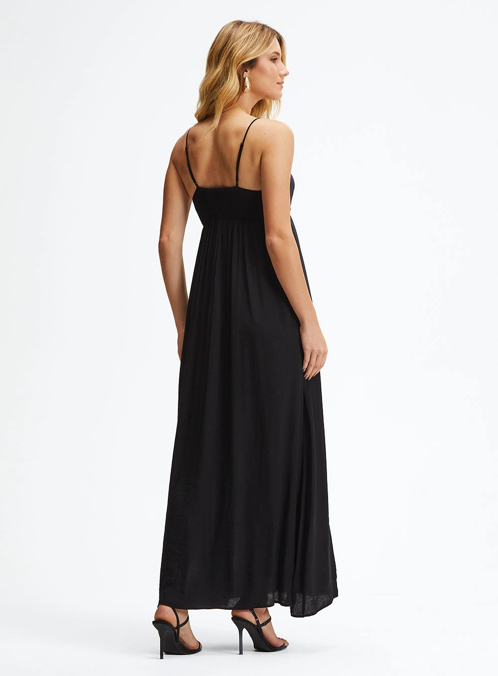 Vestido Longo Evasê Detalhe Torção Preto 4