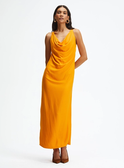 Vestido Longo Comfort Com Gola Degagê