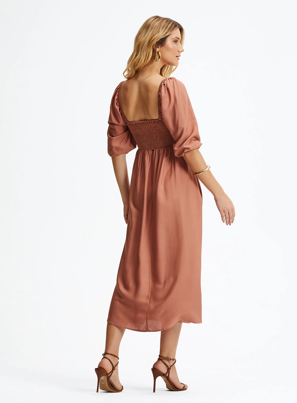 Vestido Midi Godê Com Decote Quadrado Marrom 4