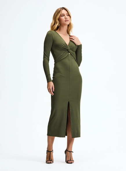 Vestido Midi Detalhe Torção E Fenda