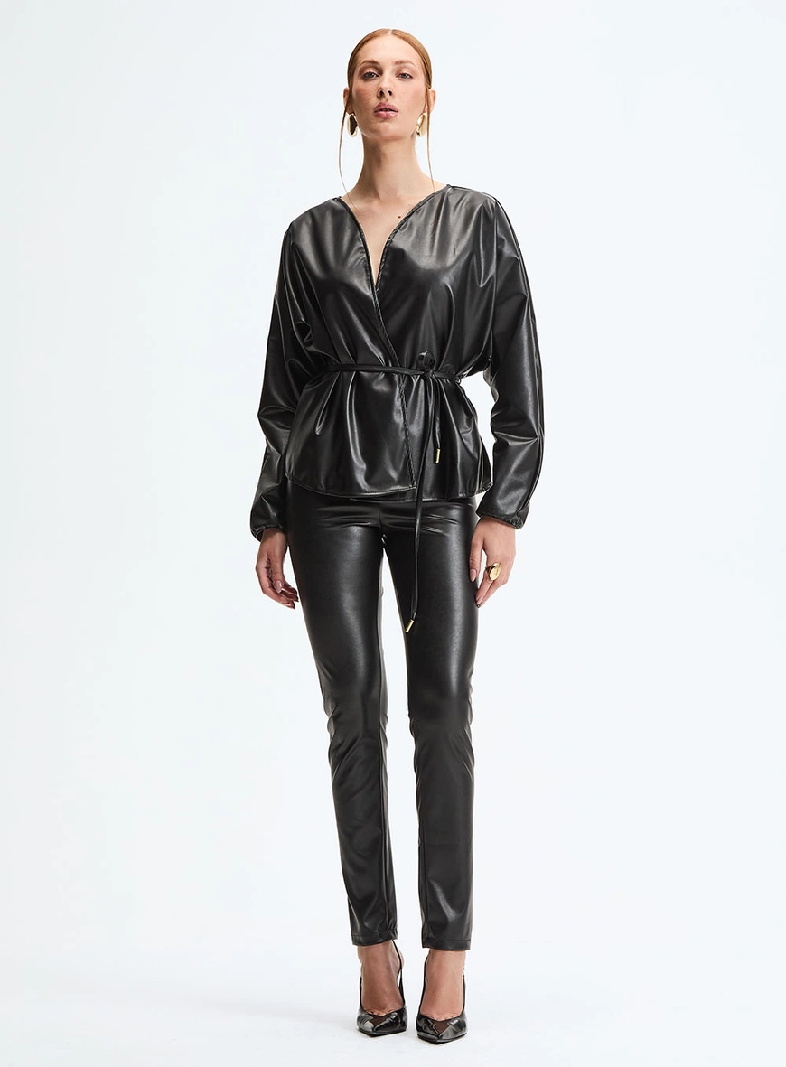 Casaco Feminino Transpassado Pu Preto 4