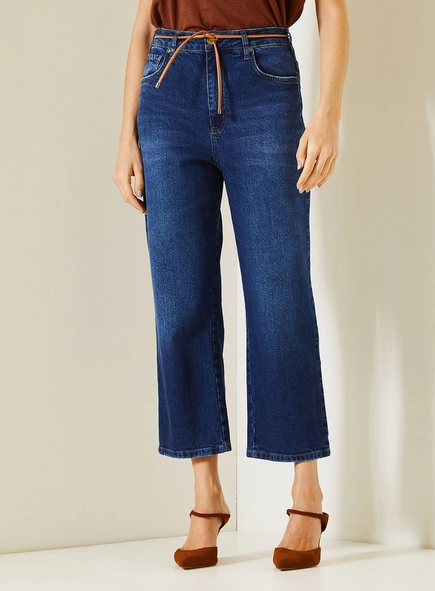 Calça Jeans Feminina Carol Com Cinto Fino Em Pu