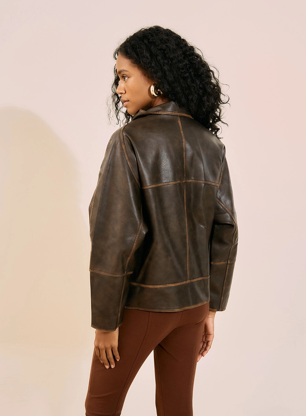 Jaqueta Oversized Pu Aged Marrom 3