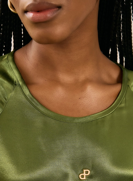 Camiseta Cropped Acetinada
