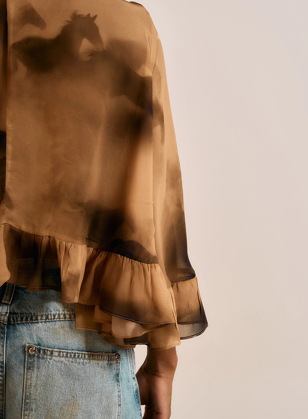 Blusa Fluída Estampada Com Babados Estampados 4