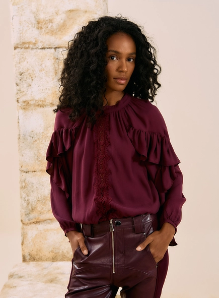 Blusa Manga Longa Com Bordado